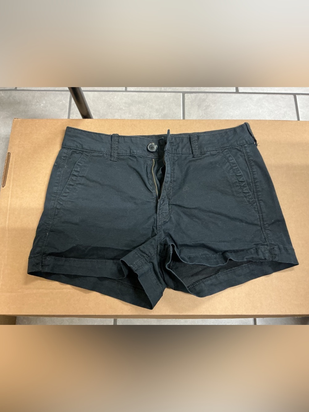 AE shorts size 4